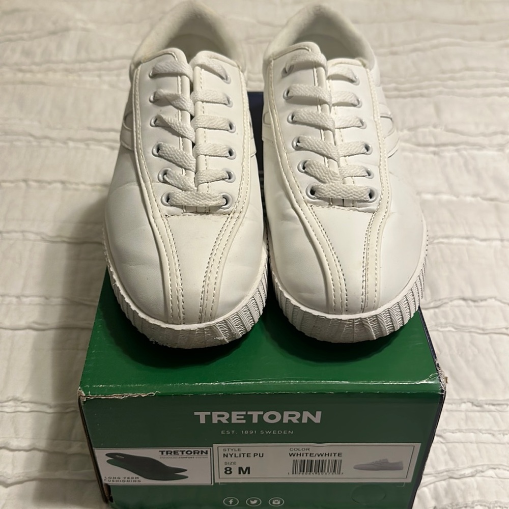 Tretorn Sneakers Size 8